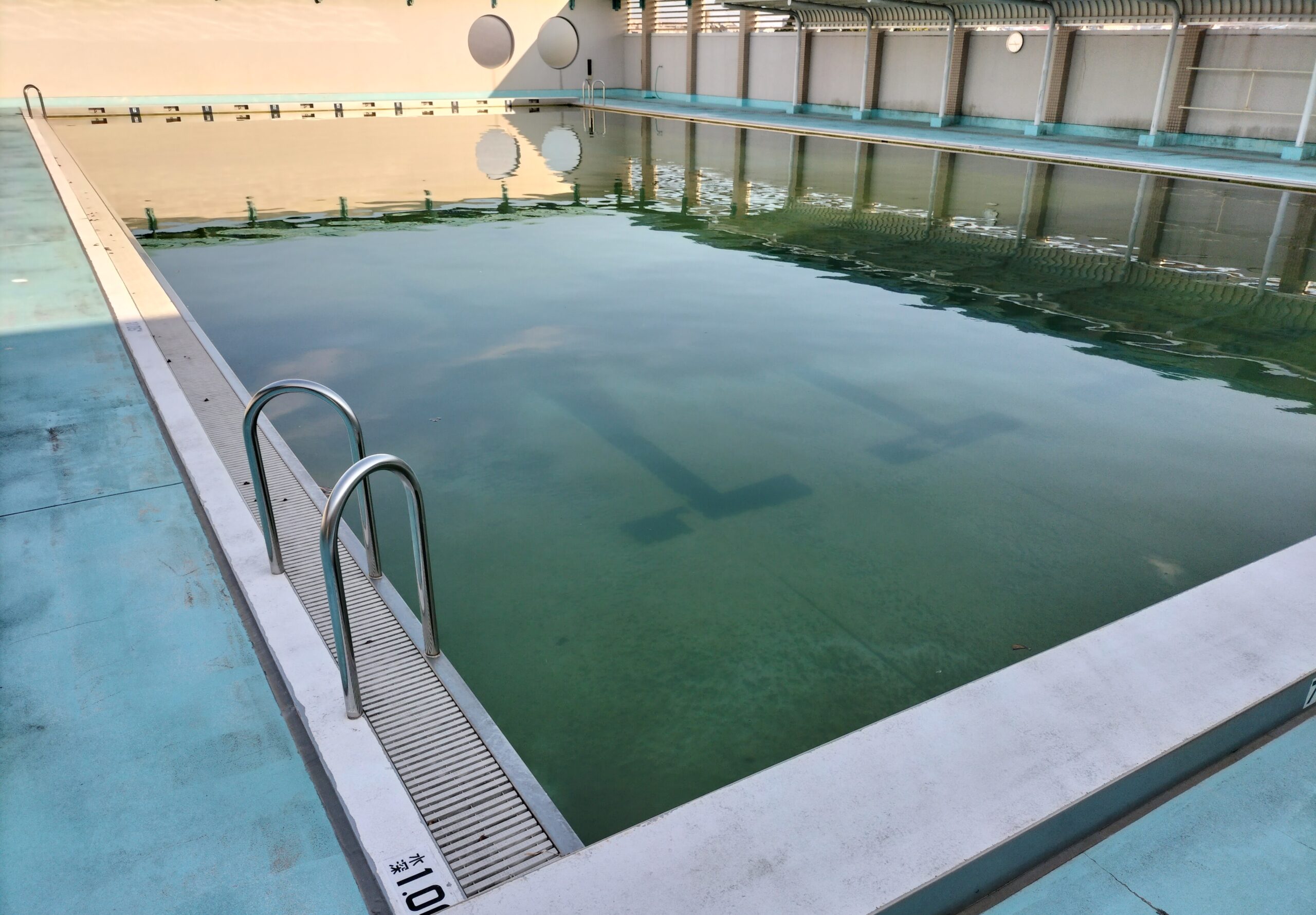 プールサイオン使用事例